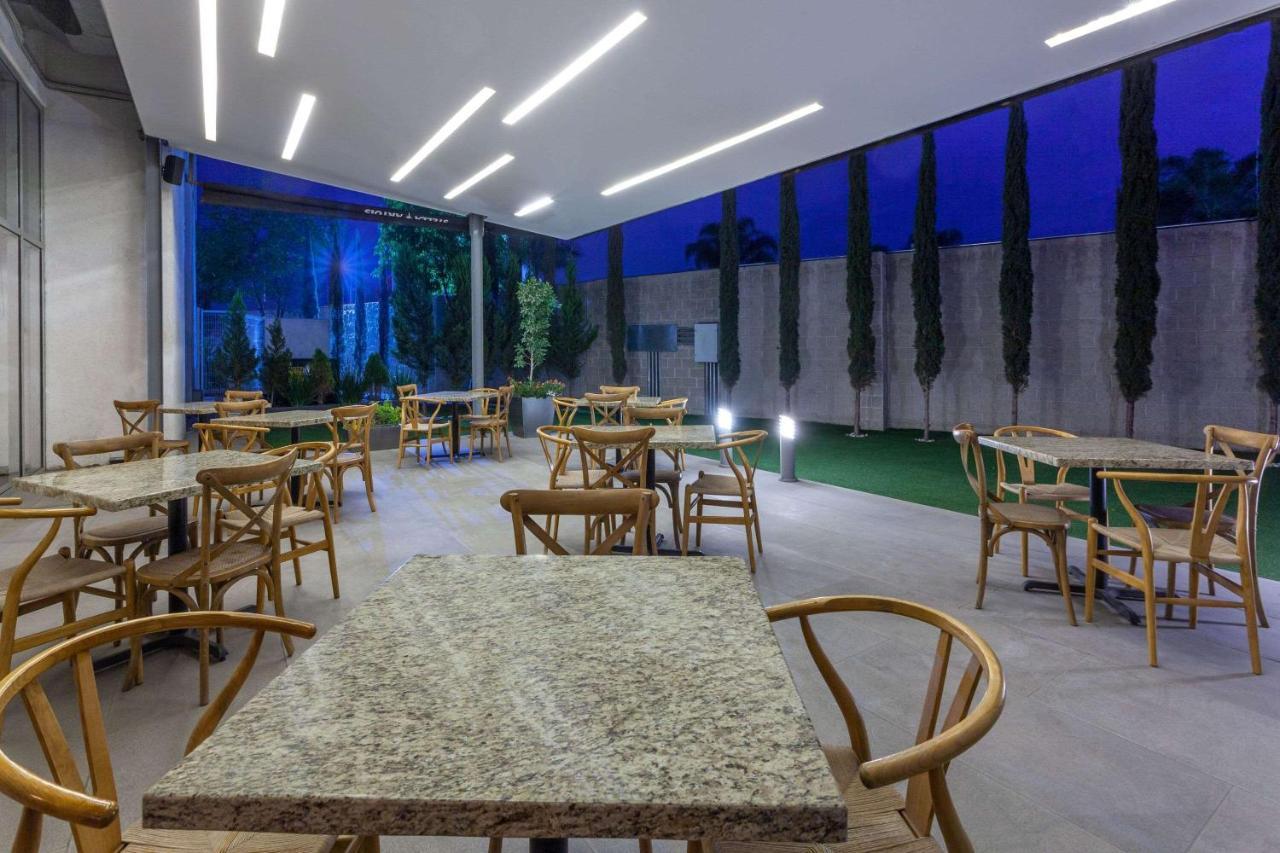 圣路易斯波托西爵怡温德姆酒店 外观 照片