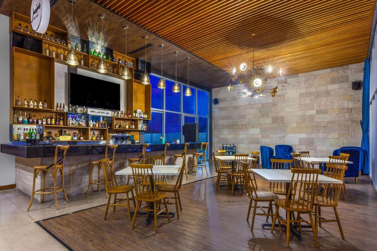 圣路易斯波托西爵怡温德姆酒店 外观 照片